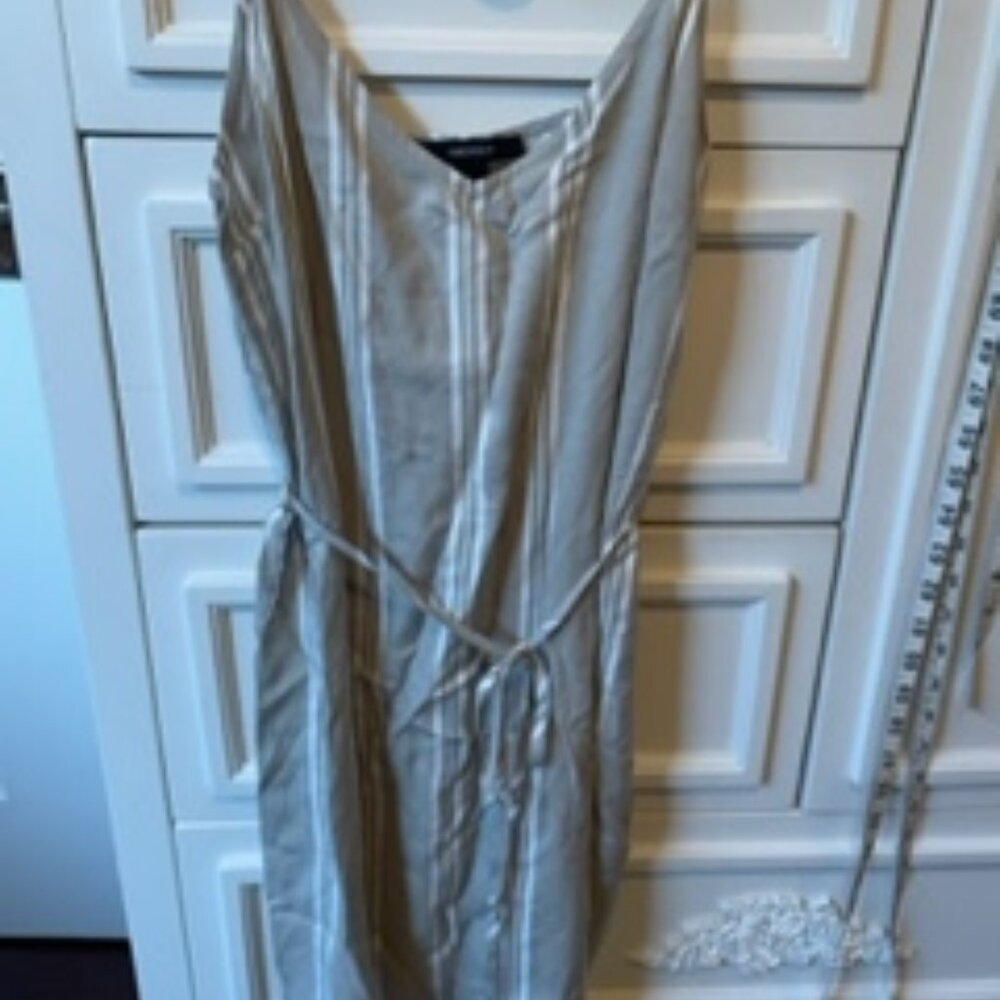 dress summer Forever 21 brand new w tag
